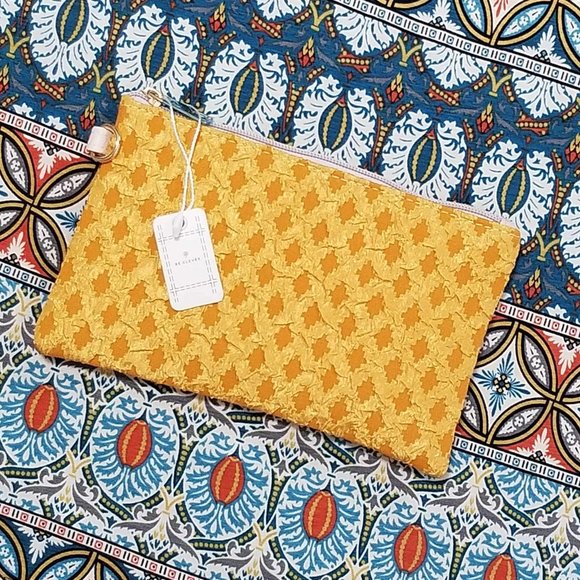 Wristlet, Pouch, Cosmetics Bag. Mustard Yellow. NWT - Picture 3 of 5